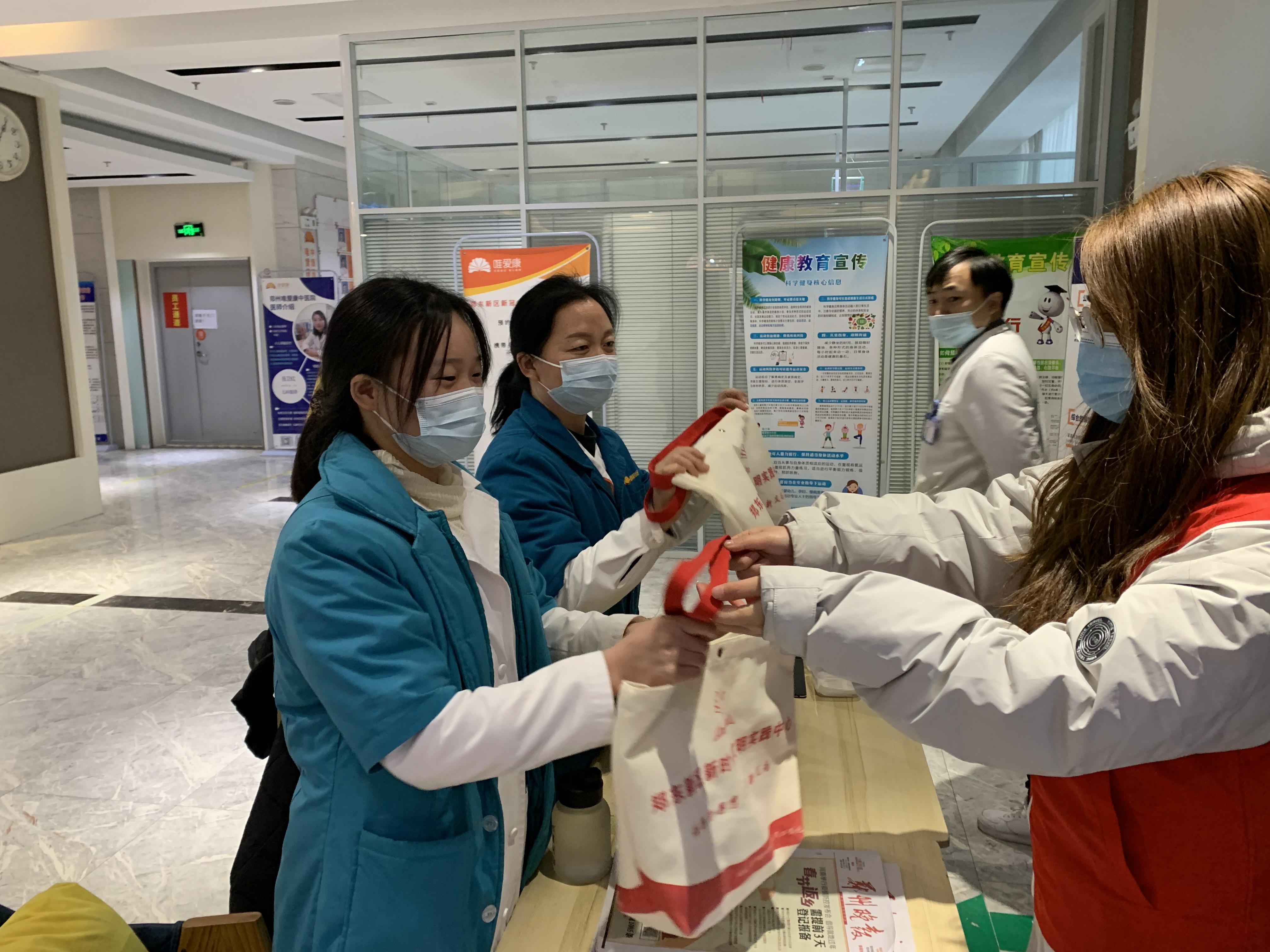 郑州疫情最新播报，城市坚守中希望之花绽放