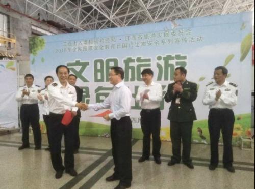 中国疫情开放国门时间解析