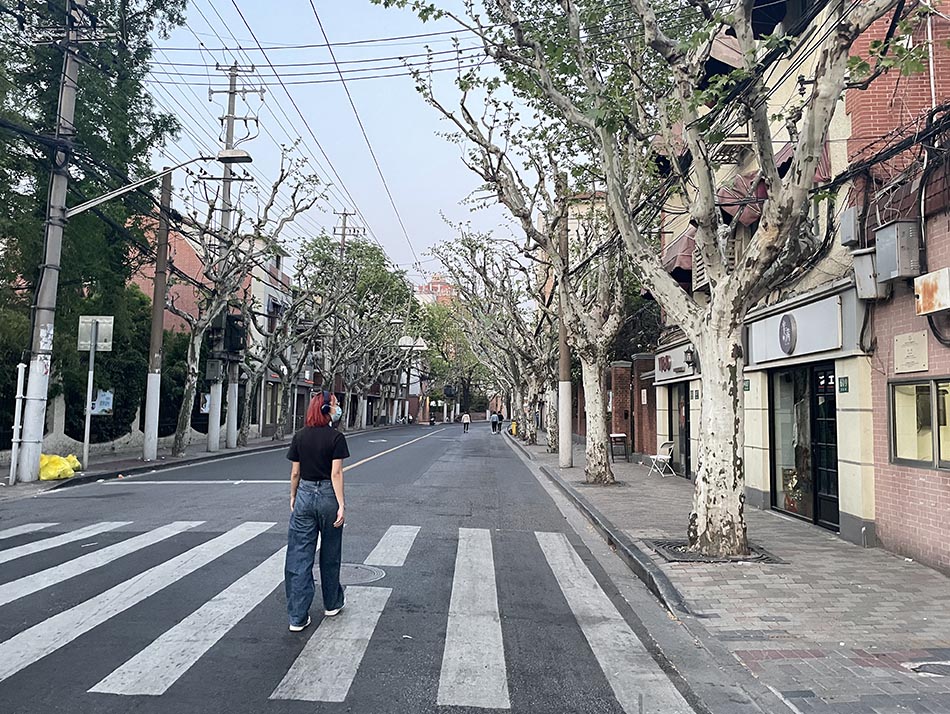 上海疫情解控时刻，希望曙光照亮恢复之路