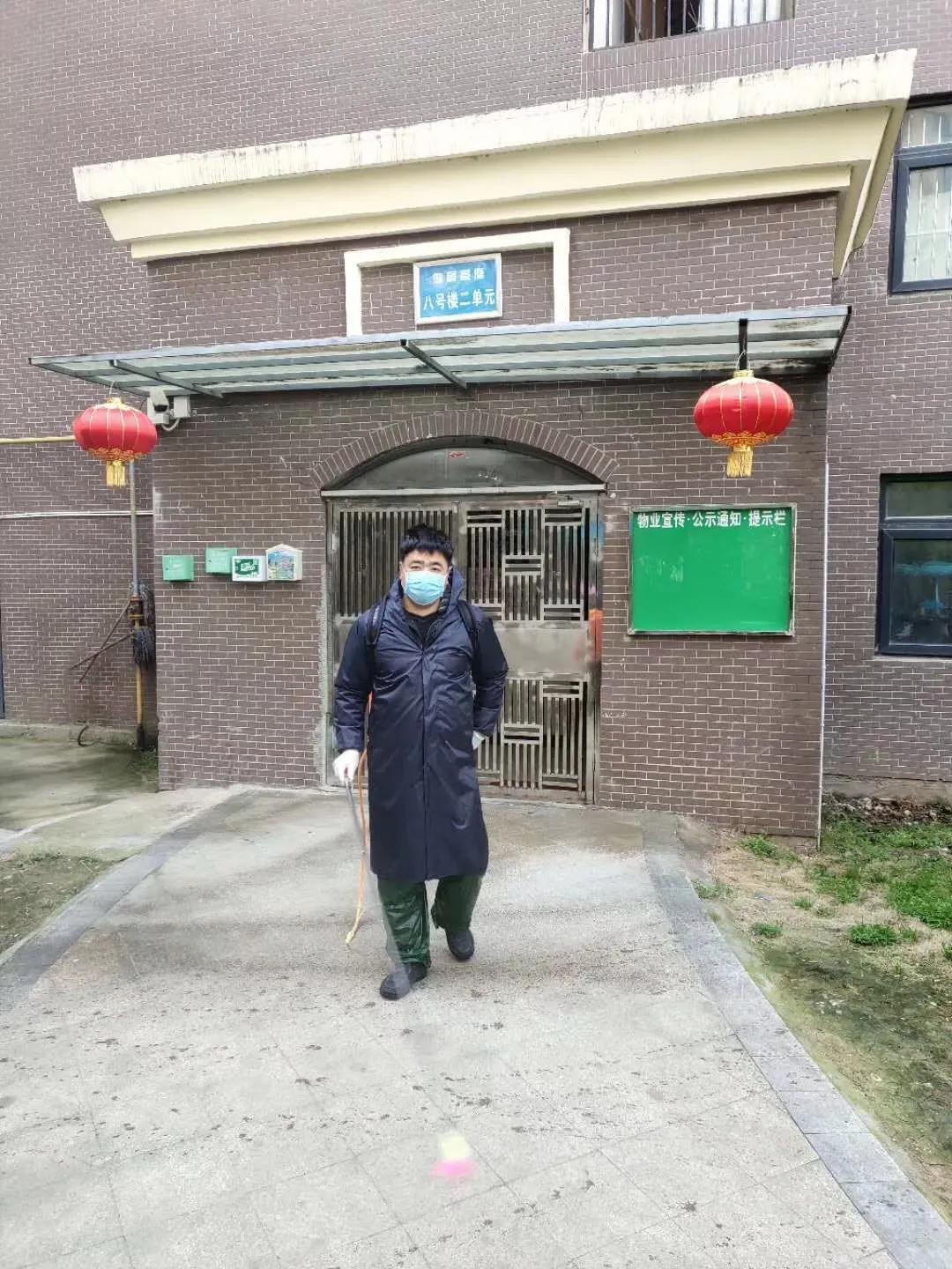 中国疫情封城始末回顾与反思
