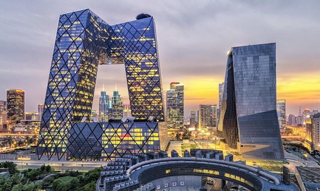 广州疫情，一座城市的韧性、挑战与未来之路