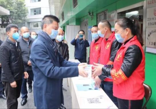 广州最新疫情通知,防控措施升级与市民应对指南 广州最新疫情通知,防控措施升级与市民应对指南