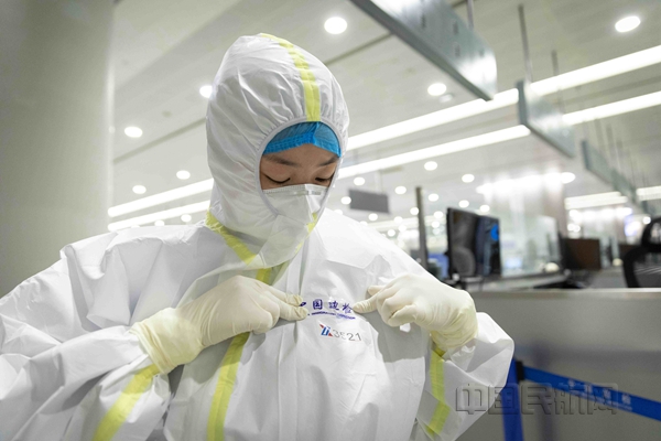 澳门疫情动态清零VS广州精准防控，双城抗疫策略的差异化实践与启示