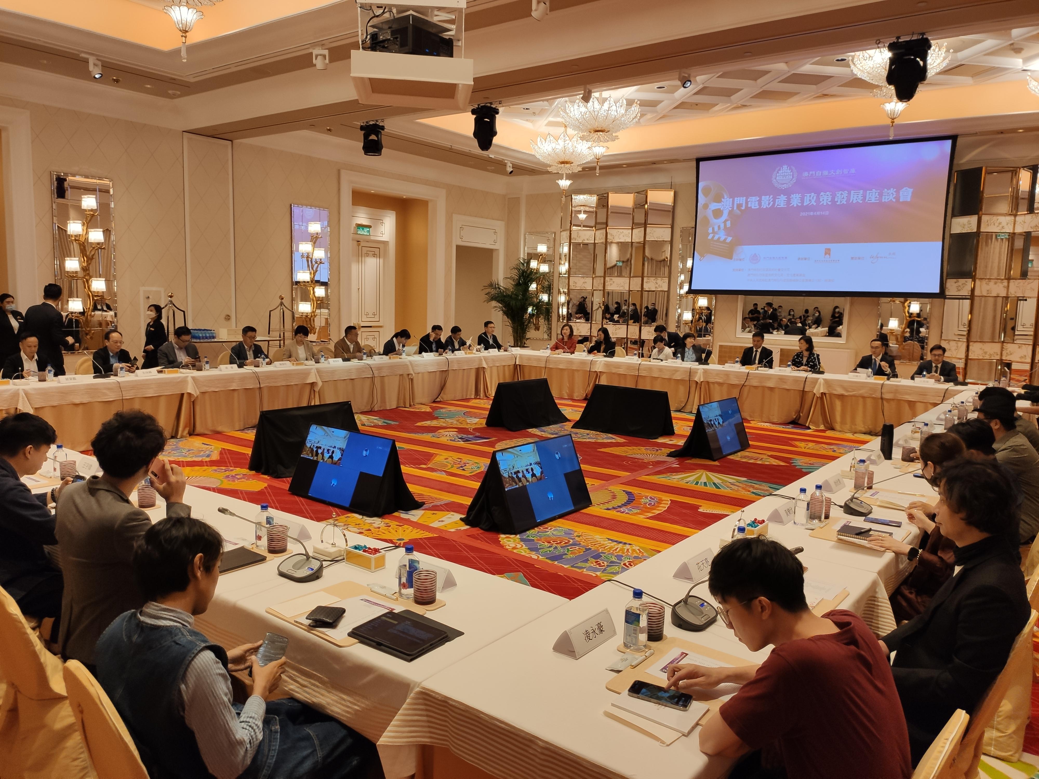 澳门与北京的一个区，面积对比下的城市魅力与多元文化