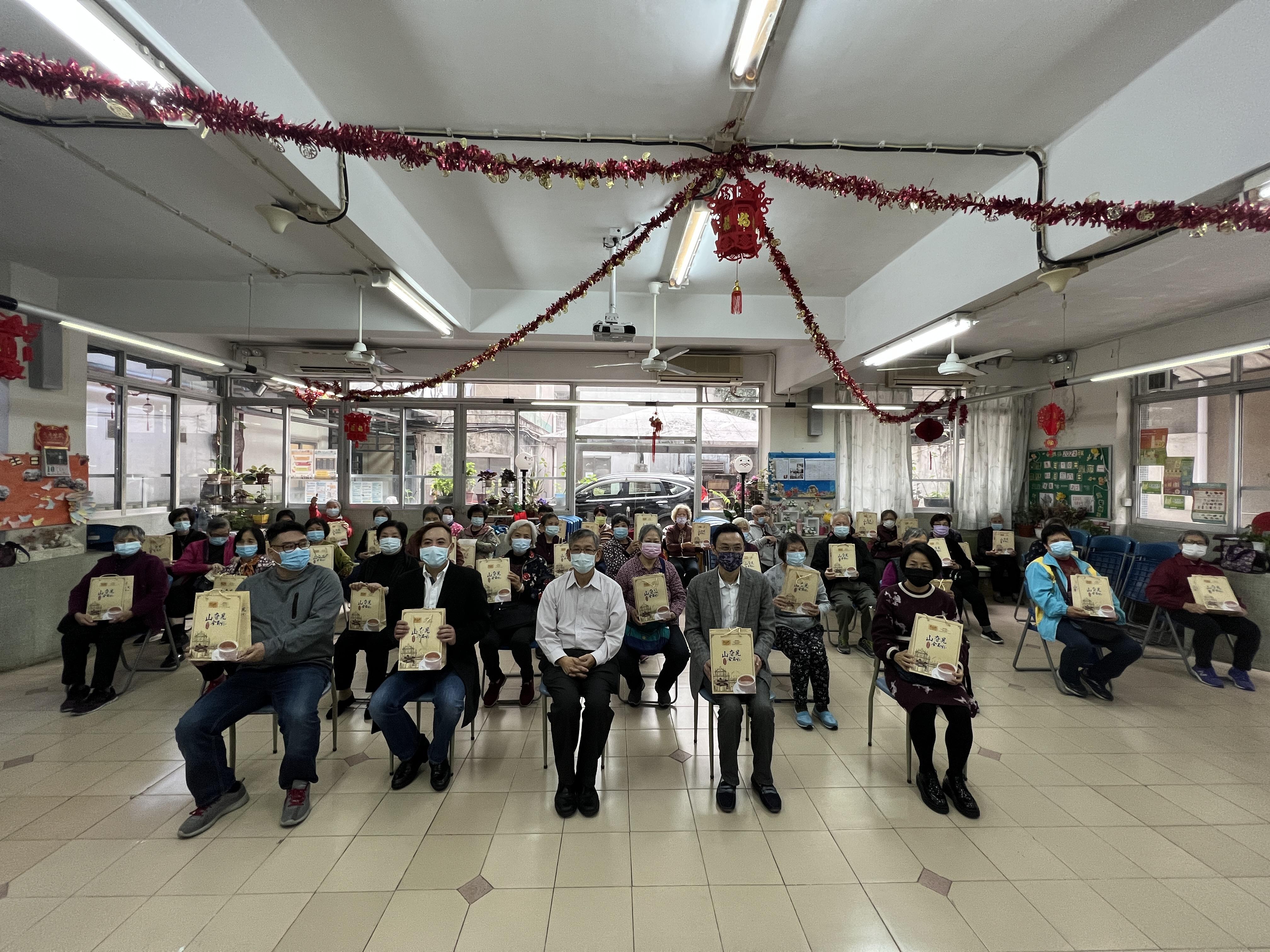 澳门与北京的一个区，面积对比下的城市魅力与多元文化