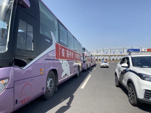 豫见真情，河南援助石家庄医疗队的千里驰援与守望相助