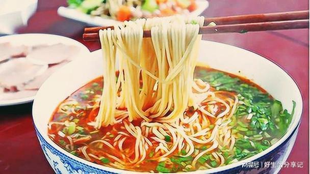 一碗拉面的隔离，北京兰州拉面馆的疫情风暴与城市温情