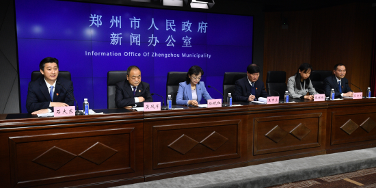 双城战疫实录，北京防控升级与郑州精准施策背后的民生温度
