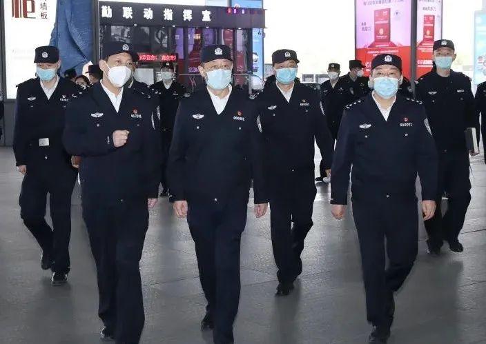 南京疫情发布会第二十四场，科学防控与民生保障的双重考验