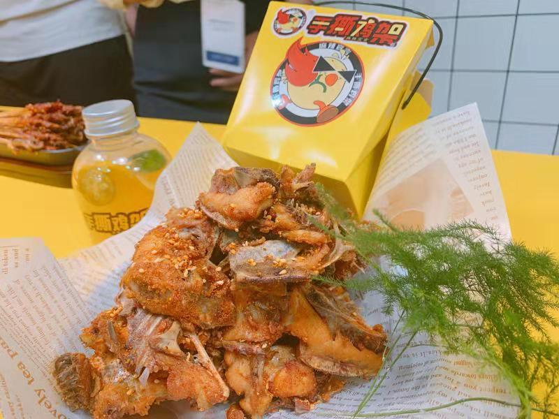 疫情下的沈阳鸡架与贵阳天气，城市烟火气与气候变迁的双重叙事