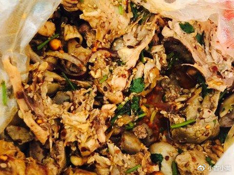 疫情下的美食坚守，沈阳鸡架与西宁市民的温情故事
