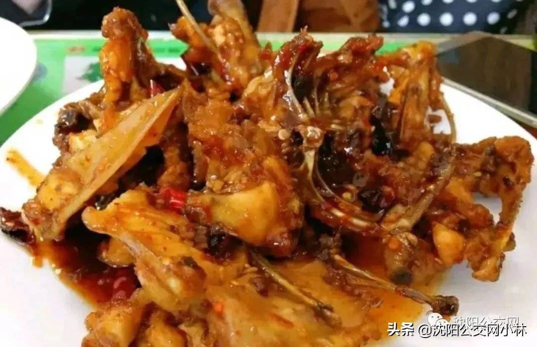 沈阳鸡架与新冠记忆，一座城市的味觉疗愈与集体韧性