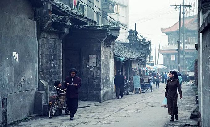 沈阳疫情下的生死悲歌，尹某之死与一座城市的集体记忆