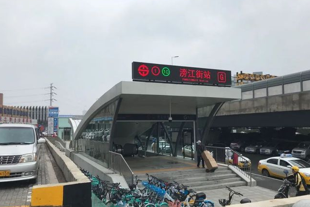 疫情下的沈阳商场现状与贵阳商场开放情况对比分析