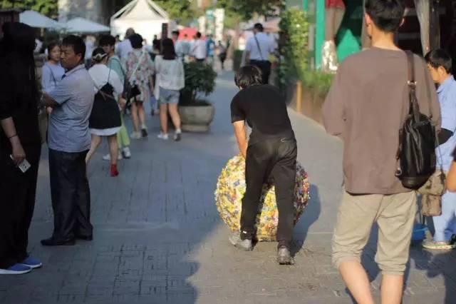 疫情下的合肥与台湾省，死亡数据对比与社会治理的深层思考