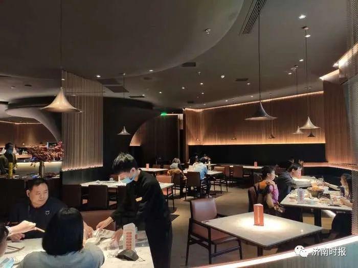 济南首次暂停堂食，疫情下的城市记忆与生活变迁