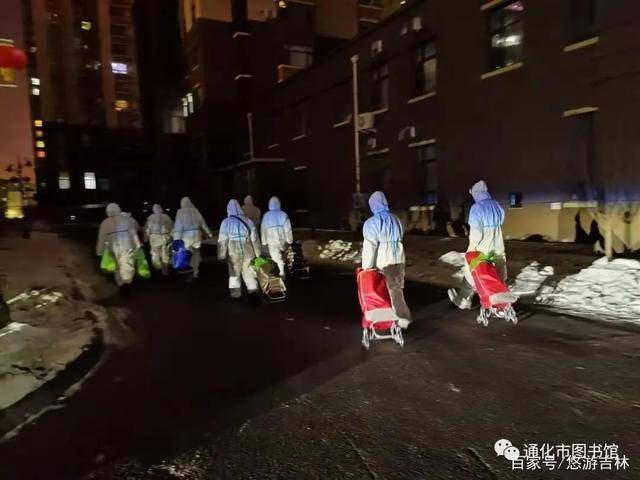 冰城之殇，疫情下的道德考验与人性微光