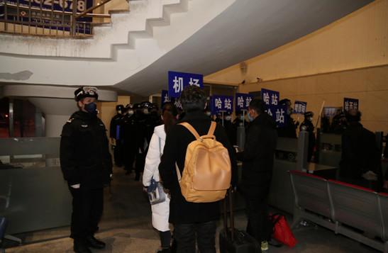 冰城疫恋，哈尔滨疫情中的他她，与一座城的体温