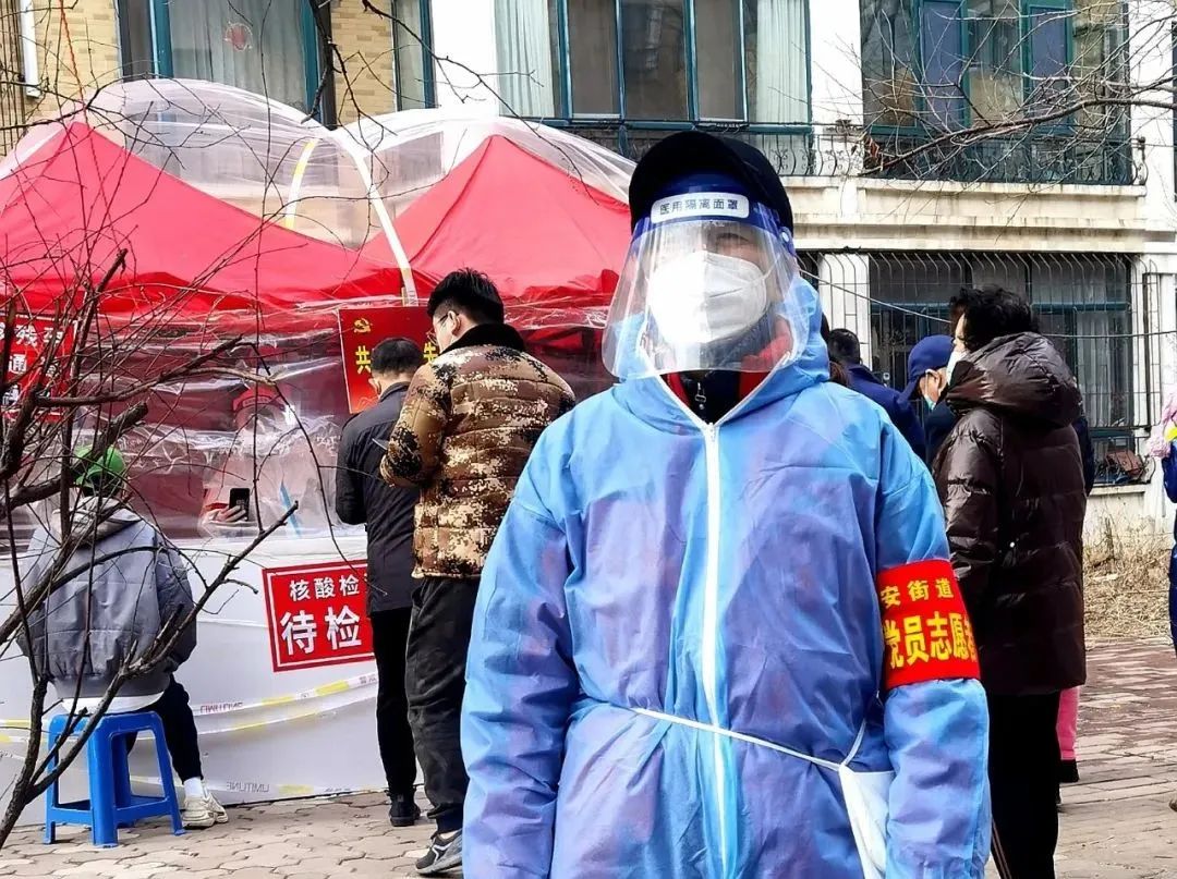 疫情下的哈尔滨大哥，一段视频如何点燃全网共鸣
